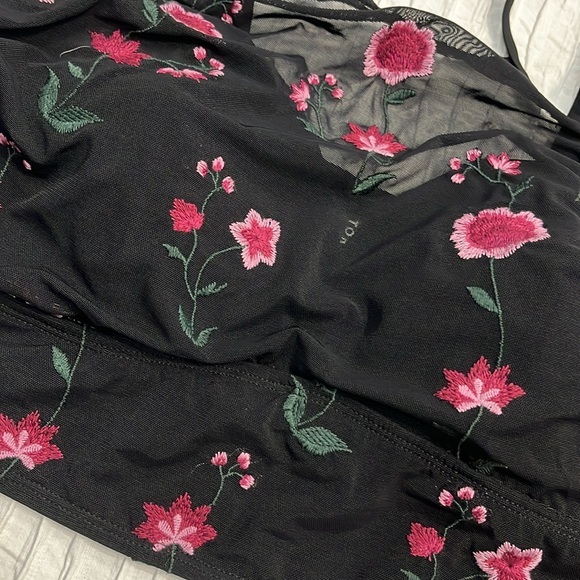 Torrid Black Floral High Neck Bikini Top embroidered floral mesh size 0 large 12 - Picture 5 of 8